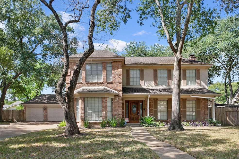 7603 Mauna Kai Dr, Houston, TX 77095 - photo 1