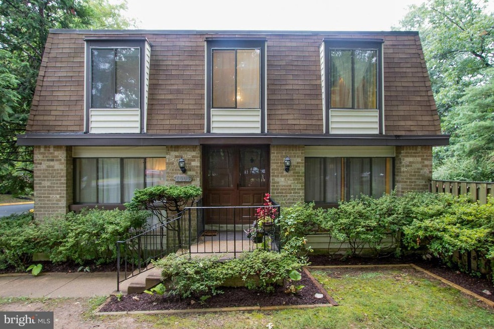 6000 Forrest Hollow Ln, Springfield, VA 22152 - photo 1