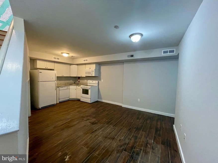 4442 Cresson St unit D, Philadelphia, PA 19127 - photo 1