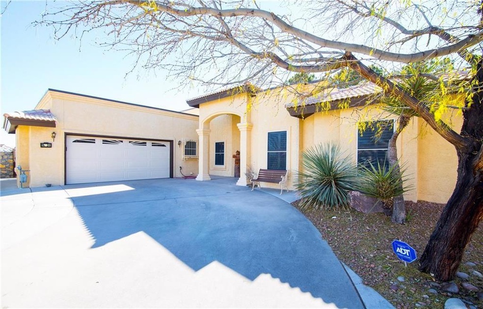 14024 Jeweled Desert Dr, Horizon City, TX 79928 - photo 1