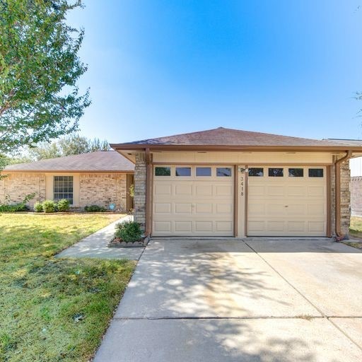 3418 Garden Grove Dr, Houston, TX 77066 - photo 1