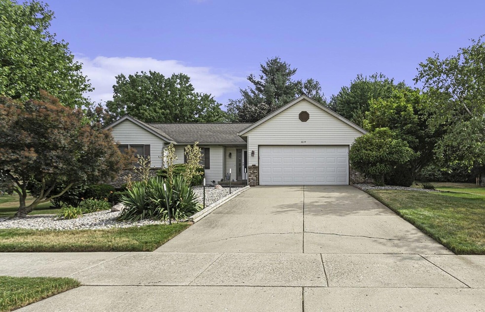 6634 Sunfield Dr SW, Byron Center, MI 49315 - photo 1