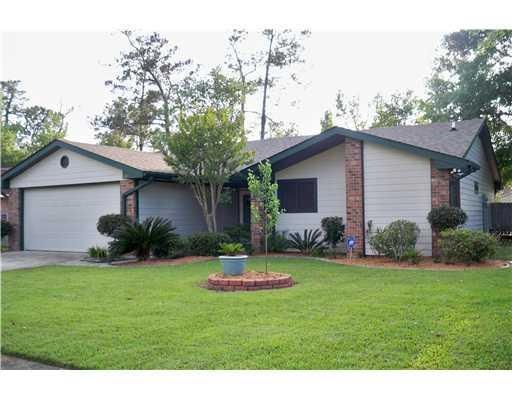 807 Lake Borgne Ct, Slidell, LA 70461 - photo 1