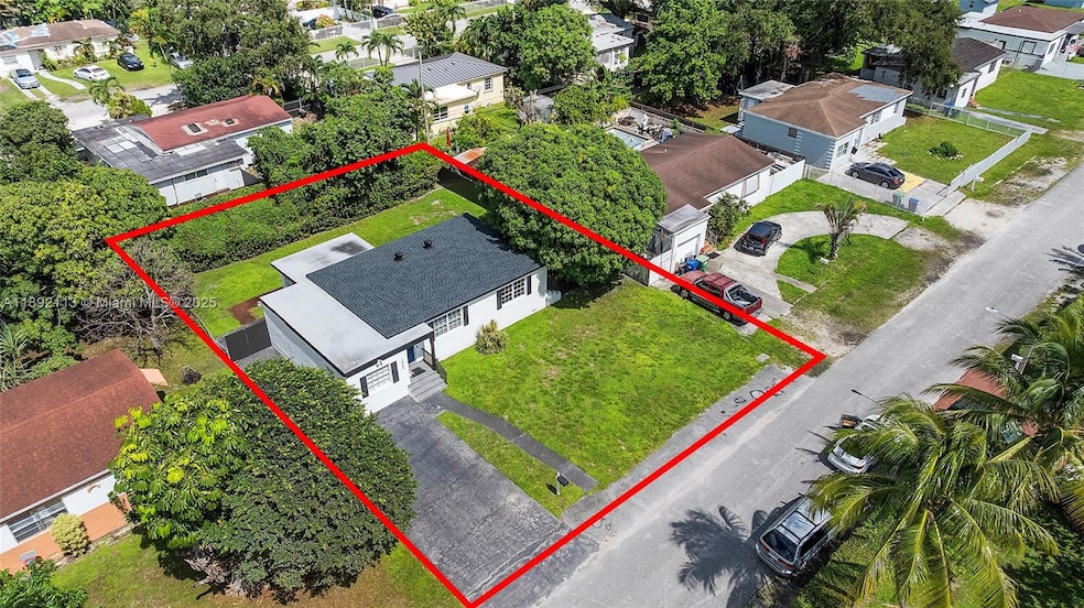 Pending $549,900 • Co-Listing Agent