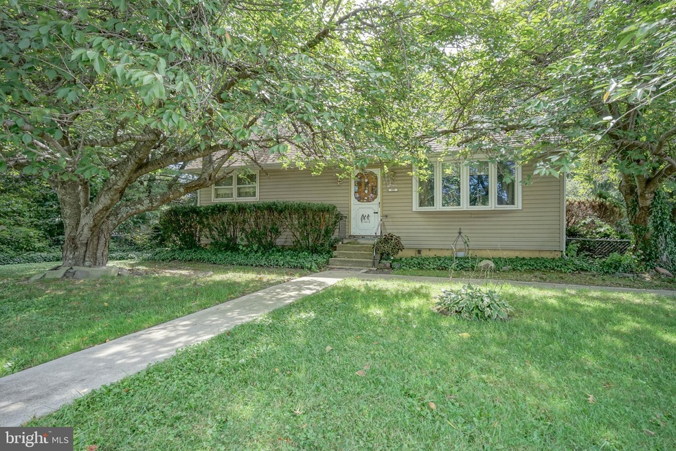 11 Delaware Ave, Sicklerville, NJ 08081 - photo 1