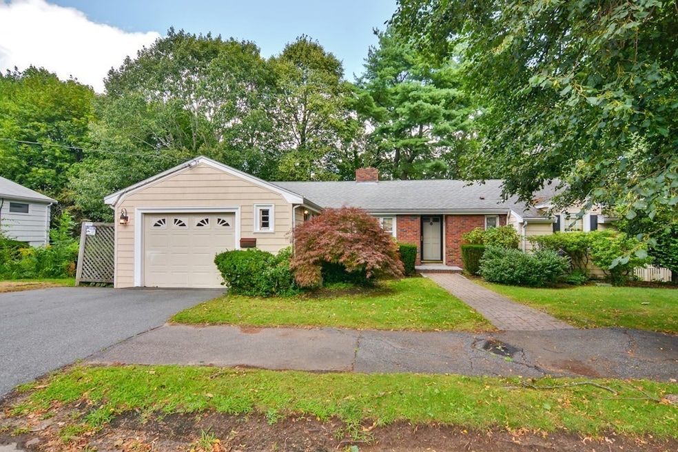 31 Standish Rd, Lynn, MA 01904 - photo 1