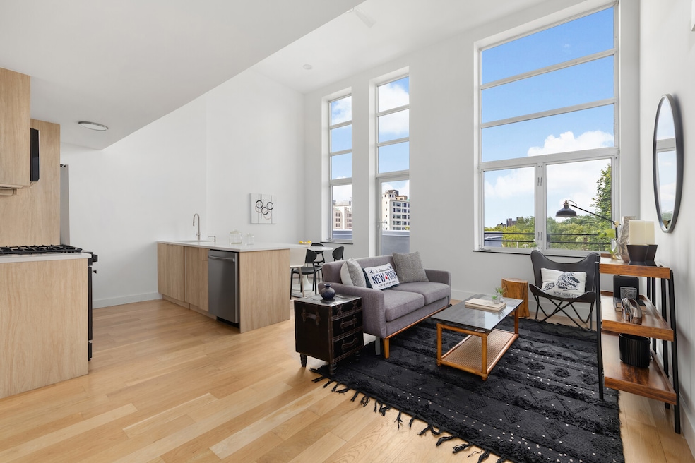 For Sale $999,000 • Co-Listing Agent