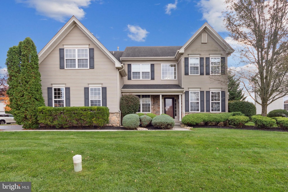 2136 Lincolnshire Rd, Furlong, PA 18925 - photo 1