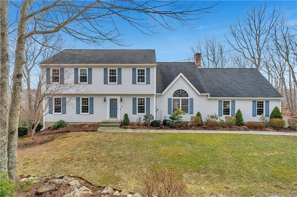 7 Laurel Ridge Rd, Guilford, CT 06437 - photo 1