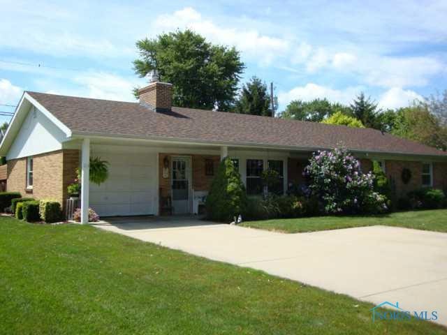 113 Charles St, Archbold, OH 43502 - photo 1