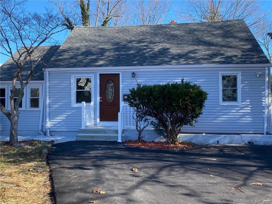 4 Fillow St, Norwalk, CT 06850 - photo 1