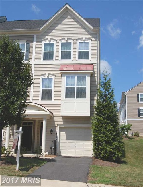2889 Chinkapin Oak Ln unit 240, Woodbridge, VA 22191 - photo 1