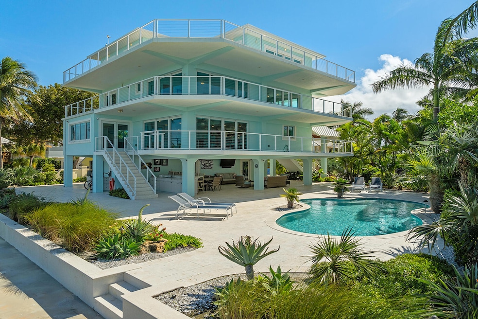 Sold $6,702,125 • Co-Listing Agent