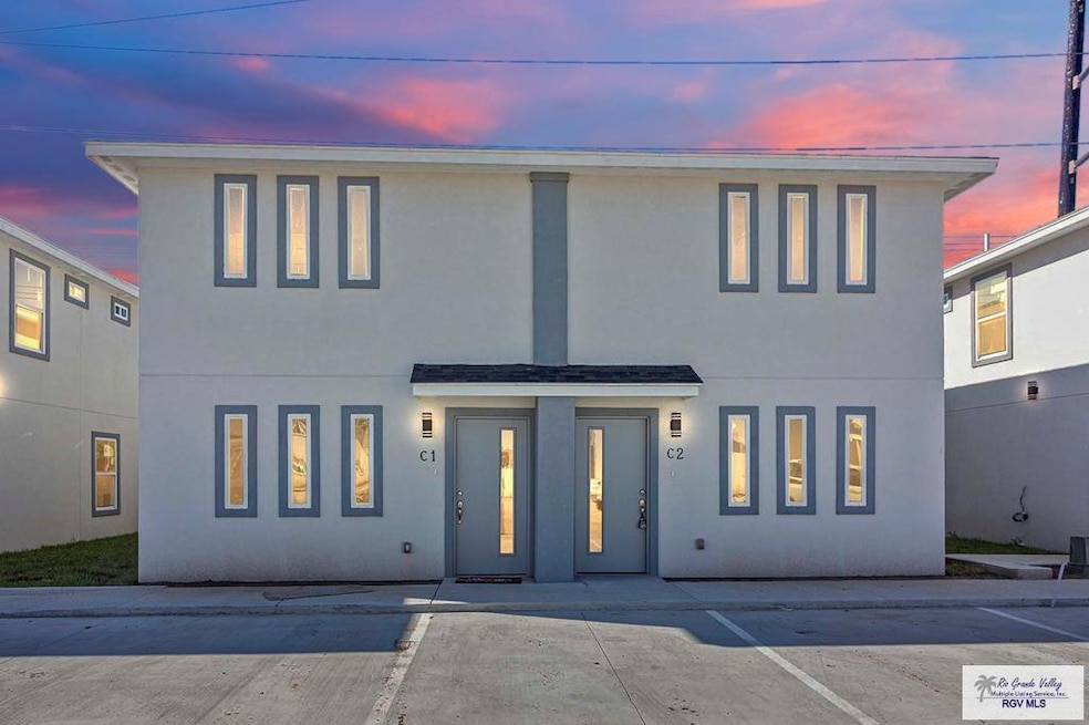 For Rent $1,350/month