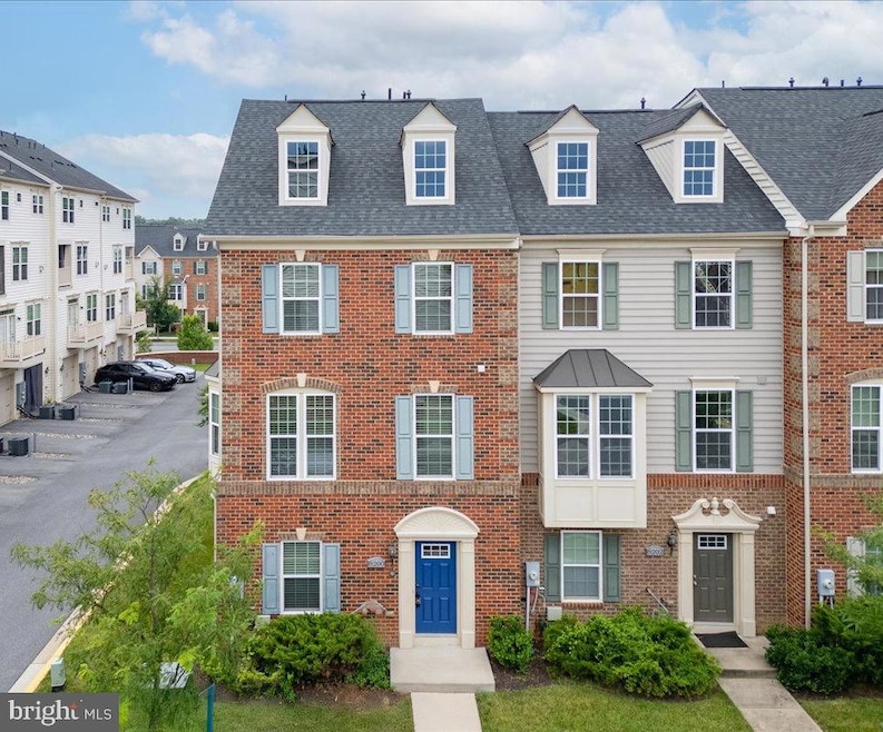 Under Contract $599,000 • Co-Listing Agent