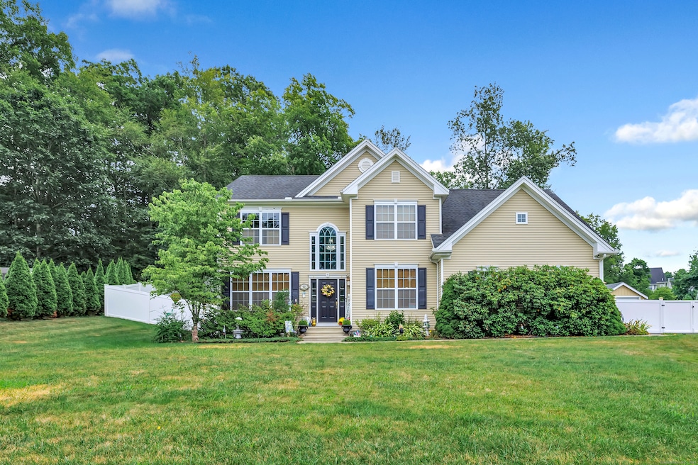 Under Contract $650,000