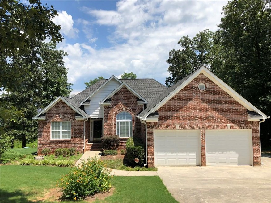 4 Sided Brick Ranch over Finished Basement on 1.08