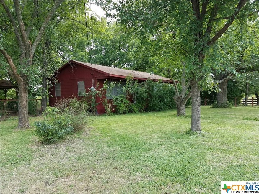 3821 6th St, Pendleton, TX 76579 - photo 1