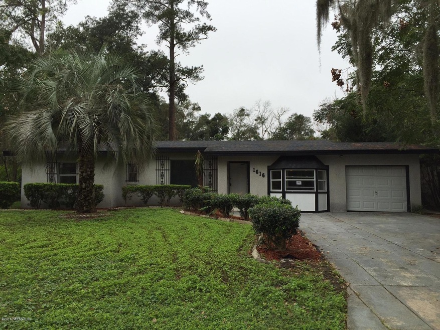 1616 Hazelhurst Dr, Jacksonville, FL 32216 - photo 1