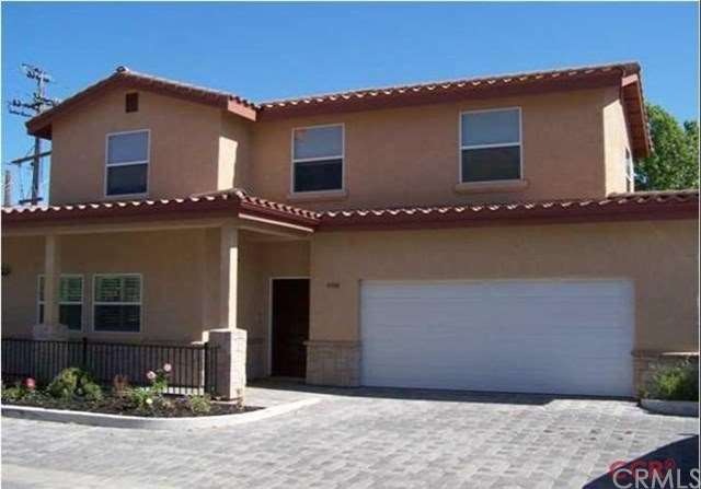 This very cute homes has easy care laminate floori