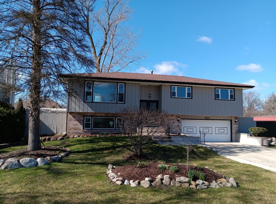 Sold $452,000 • Co-Listing Agent