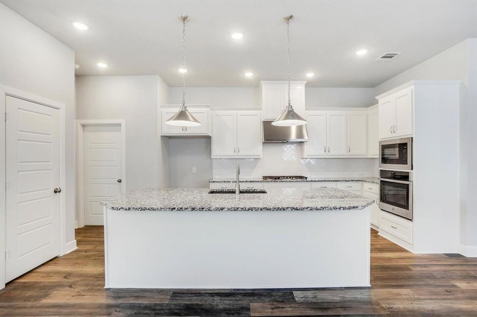 8863 Mandalay St, North Richland Hills, TX 76180 - photo 1