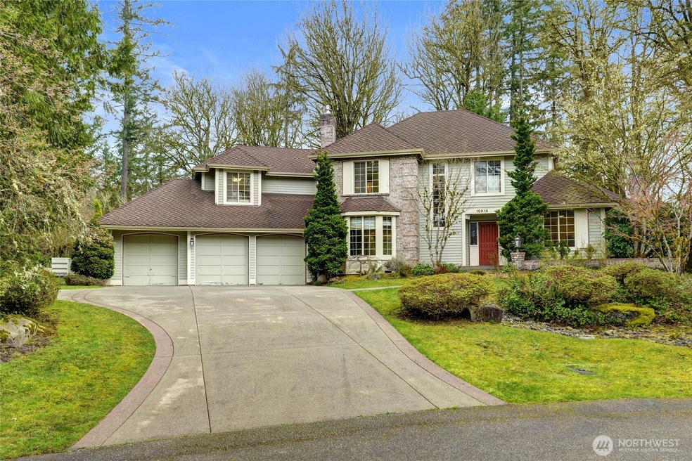 Sold $1,550,000 • Co-Listing Agent