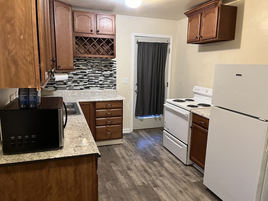 For Rent $1,375/month