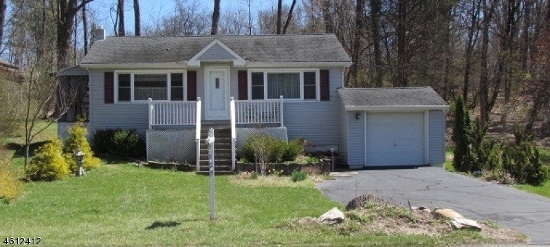 257 Stickles Pond Rd, Newton, NJ 07860 - photo 1