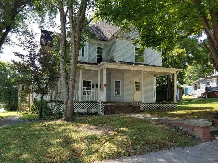 201 W Locust St, Johnson City, TN 37604 - photo 1