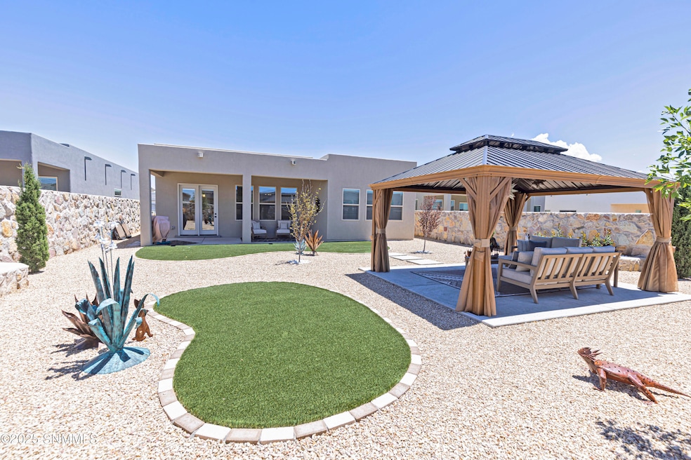 For Sale $450,000 • Co-Listing Agent