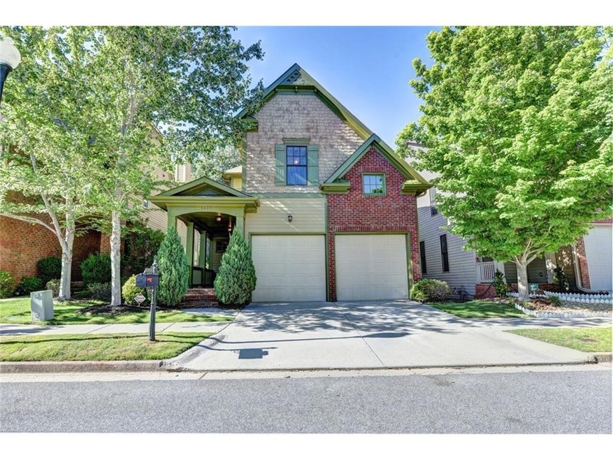 Welcome to 1637 Baxley Pine Trace!