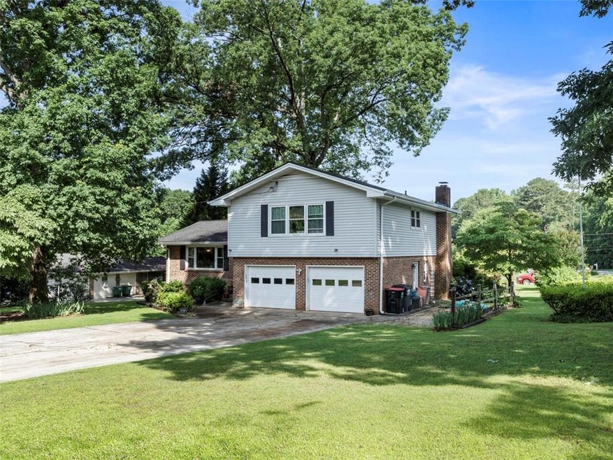 5831 Trailwoods Ct, Stone Mountain, GA 30087 - photo 1