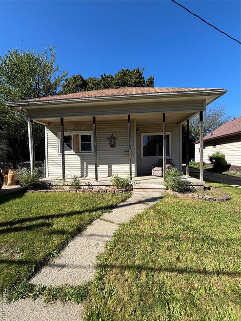 1126 Clancy Ave, Flint, MI 48503 - photo 1