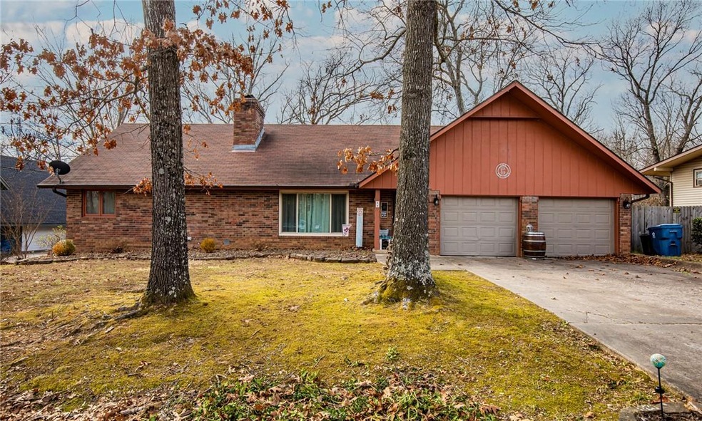 48 Lancaster Dr, Bella Vista, AR 72715 - photo 1