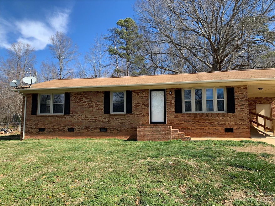 204 Donna Ave, Gastonia, NC 28052 - photo 1