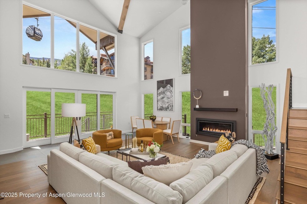 360 Wood Rd unit 502, Aspen, CO 81611 - photo 1