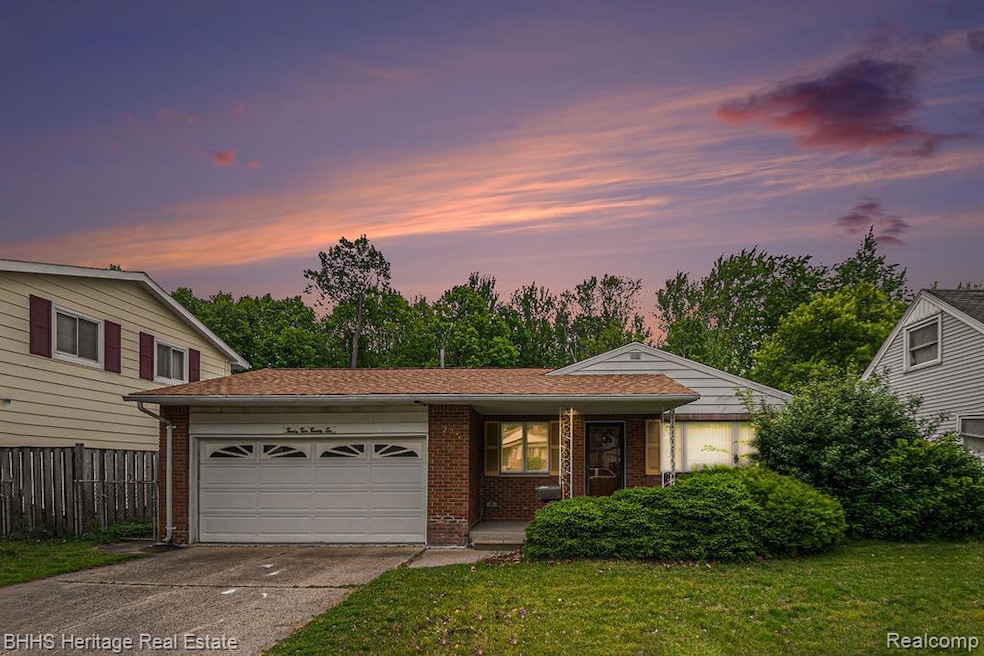 Great 3 Bedroom Home with Full Basement