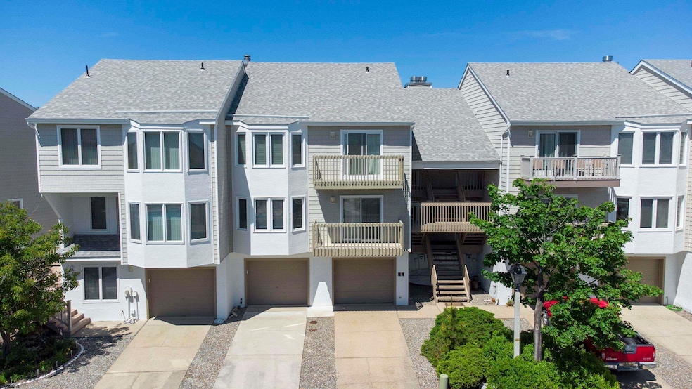17 Coquille unit 17, Brigantine, NJ 08203 - photo 1