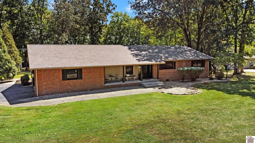 Under Contract $495,000 • Co-Listing Agent