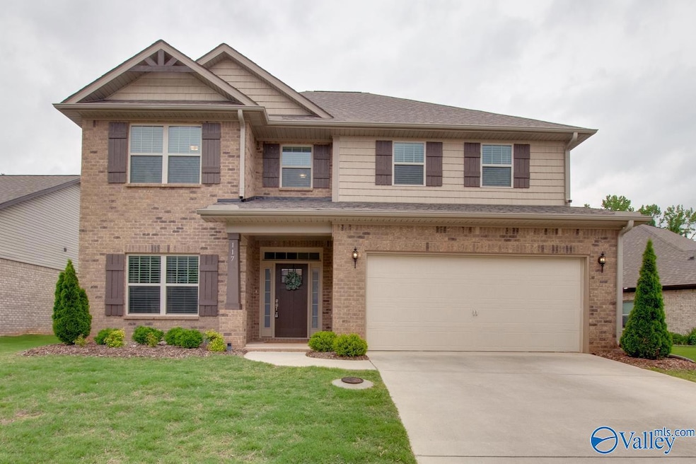 117 Kretzer Ct, Huntsville, AL 35806 - photo 1