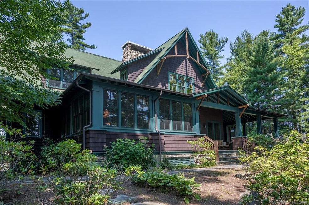 554 W Wakefield Blvd, Winsted, CT 06098 - photo 1