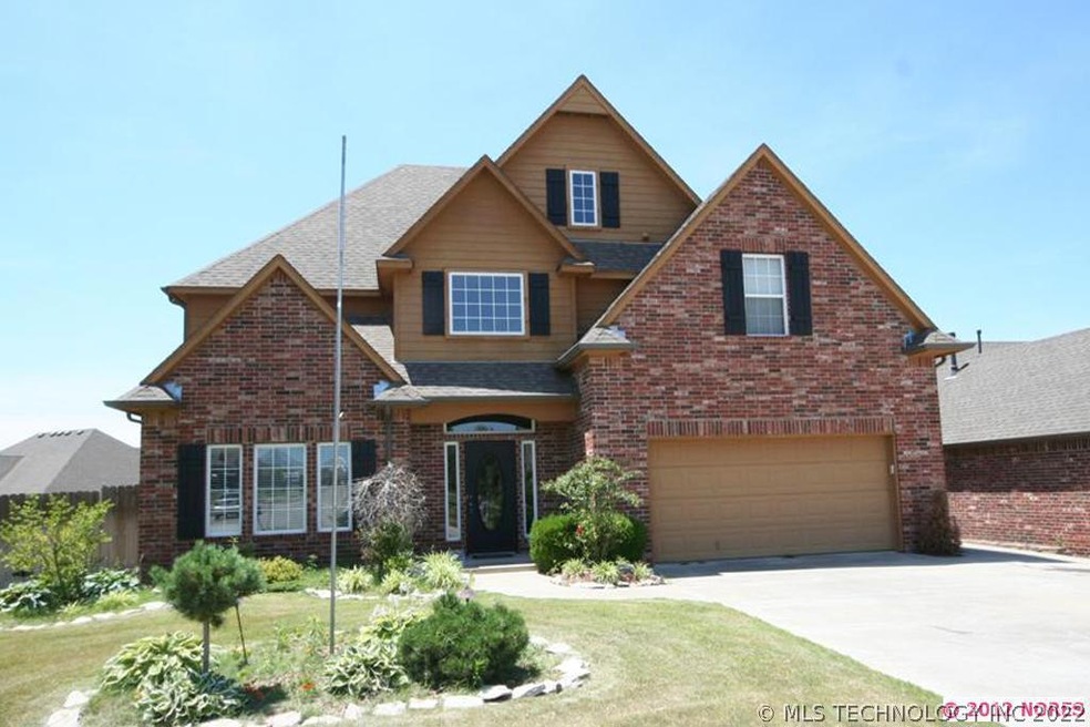 Front View of Home