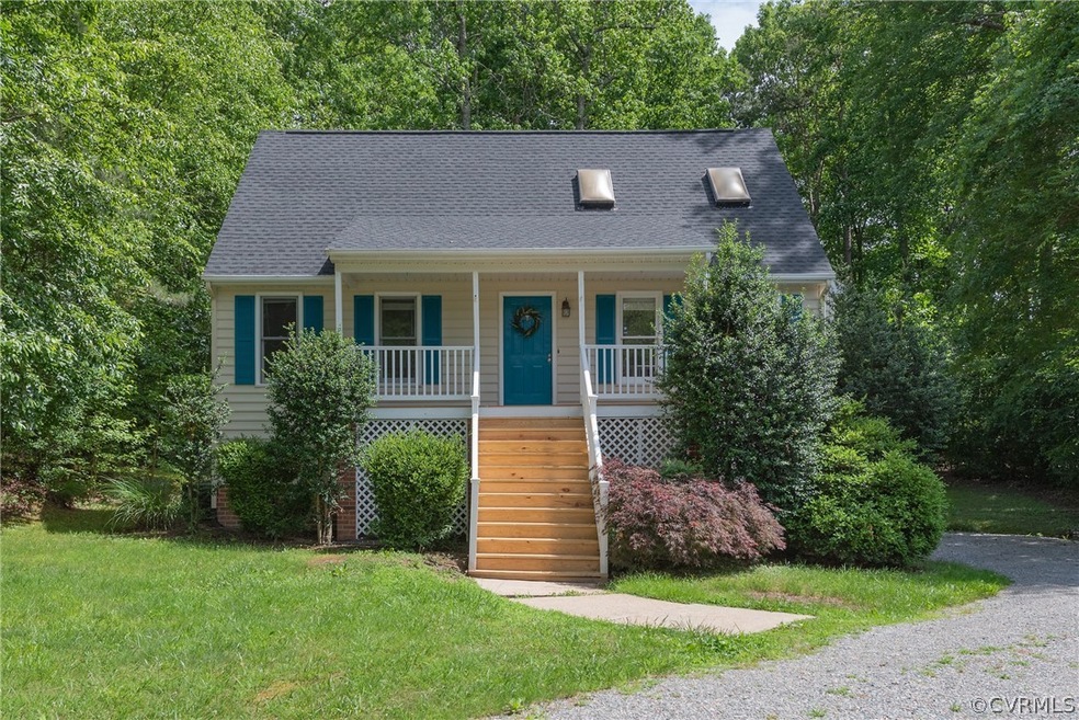 Beautiful front porch!