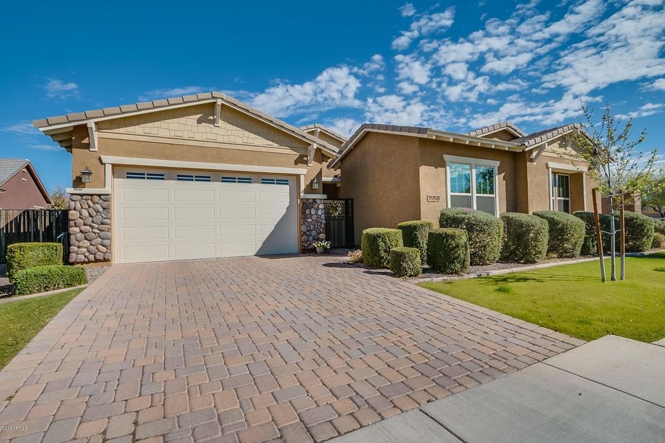 Paver driveway