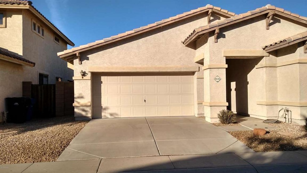 9236 E Lindner Ave, Mesa, AZ 85209 - photo 1