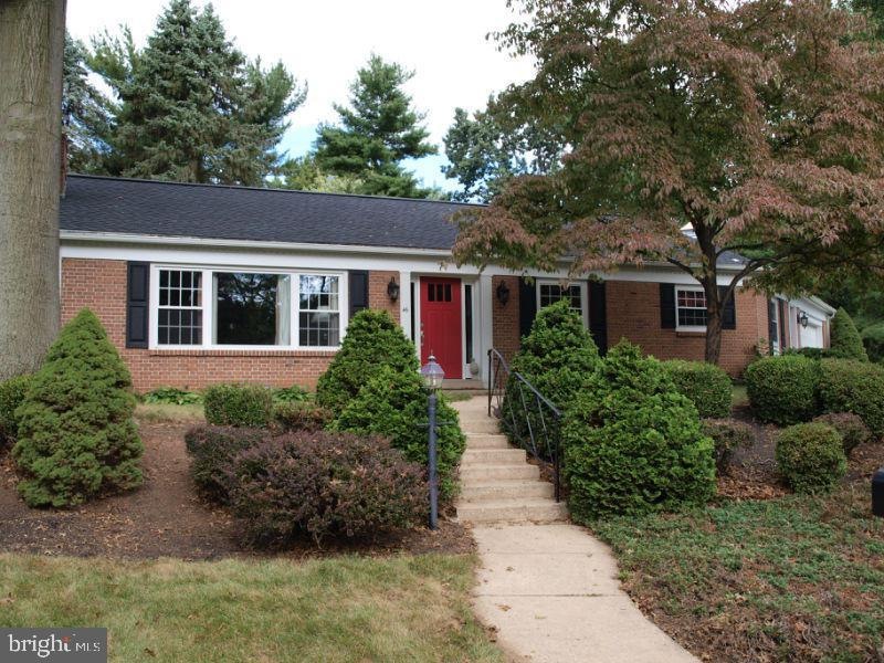 46 Oak Ln, Stevens, PA 17578 - photo 1