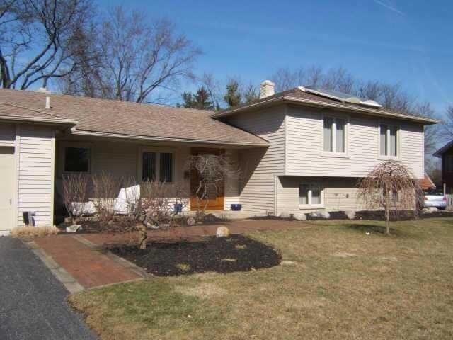 1552 Pemberton Dr_Exterior
