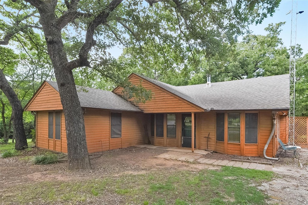 679 County Road 262, Gainesville, TX 76240 - photo 1