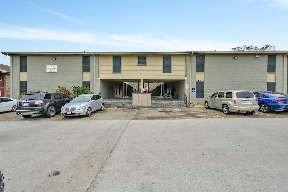 For Rent $1,075/month • Co-Listing Agent